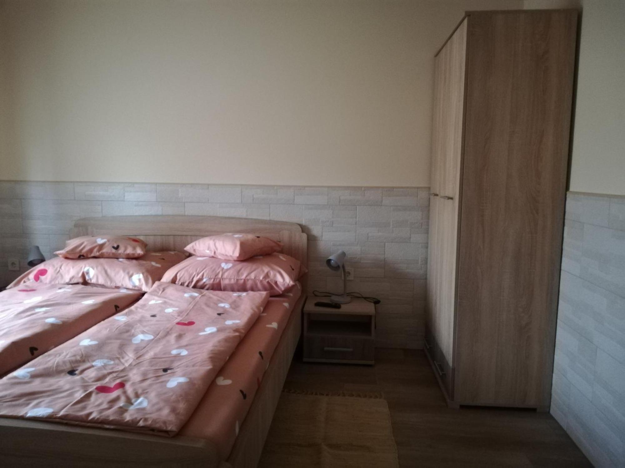 Imola Es Andrea Apartmanhaz 3 Hajdúszoboszló Kültér fotó