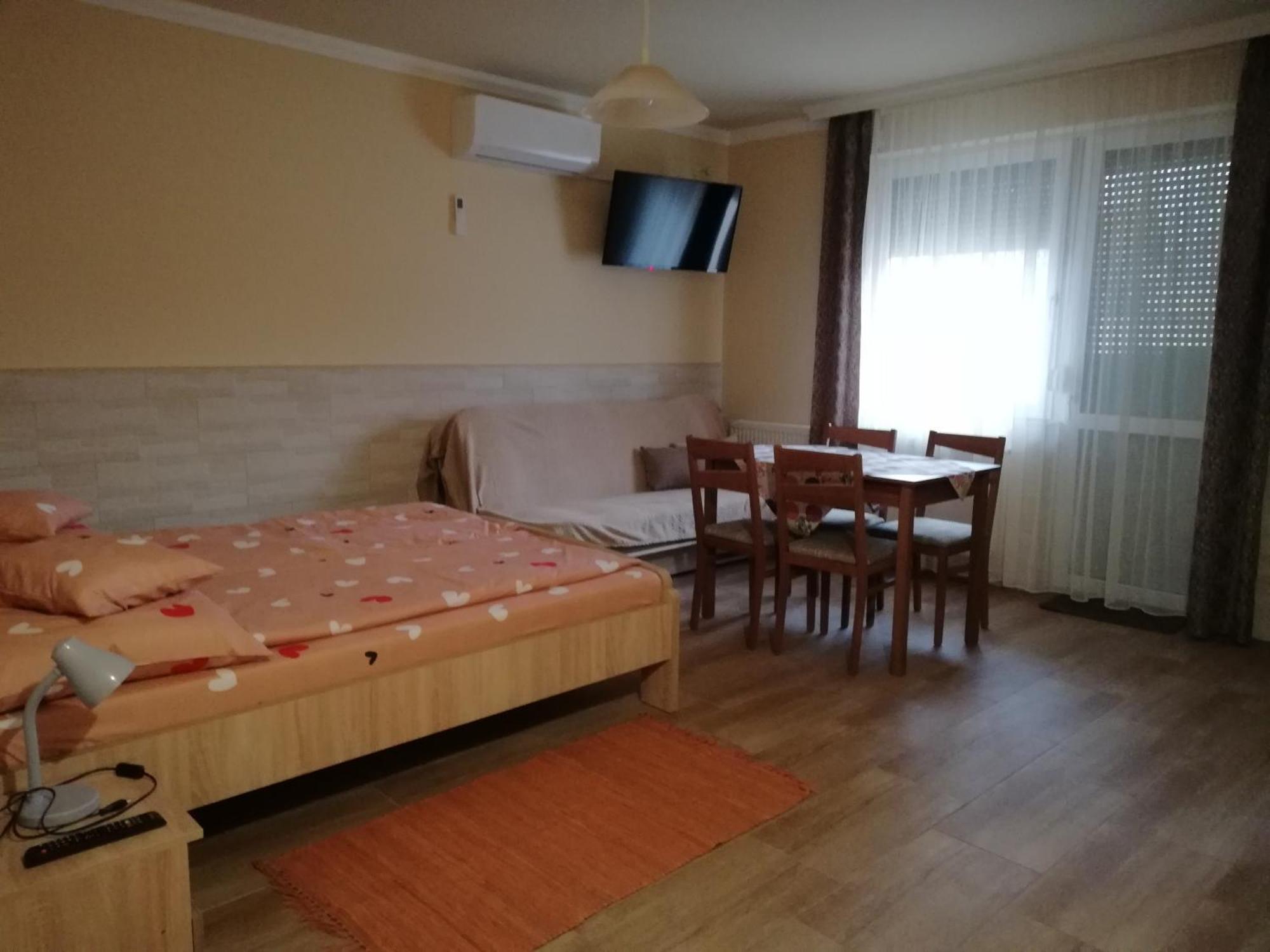 Imola Es Andrea Apartmanhaz 3 Hajdúszoboszló Kültér fotó